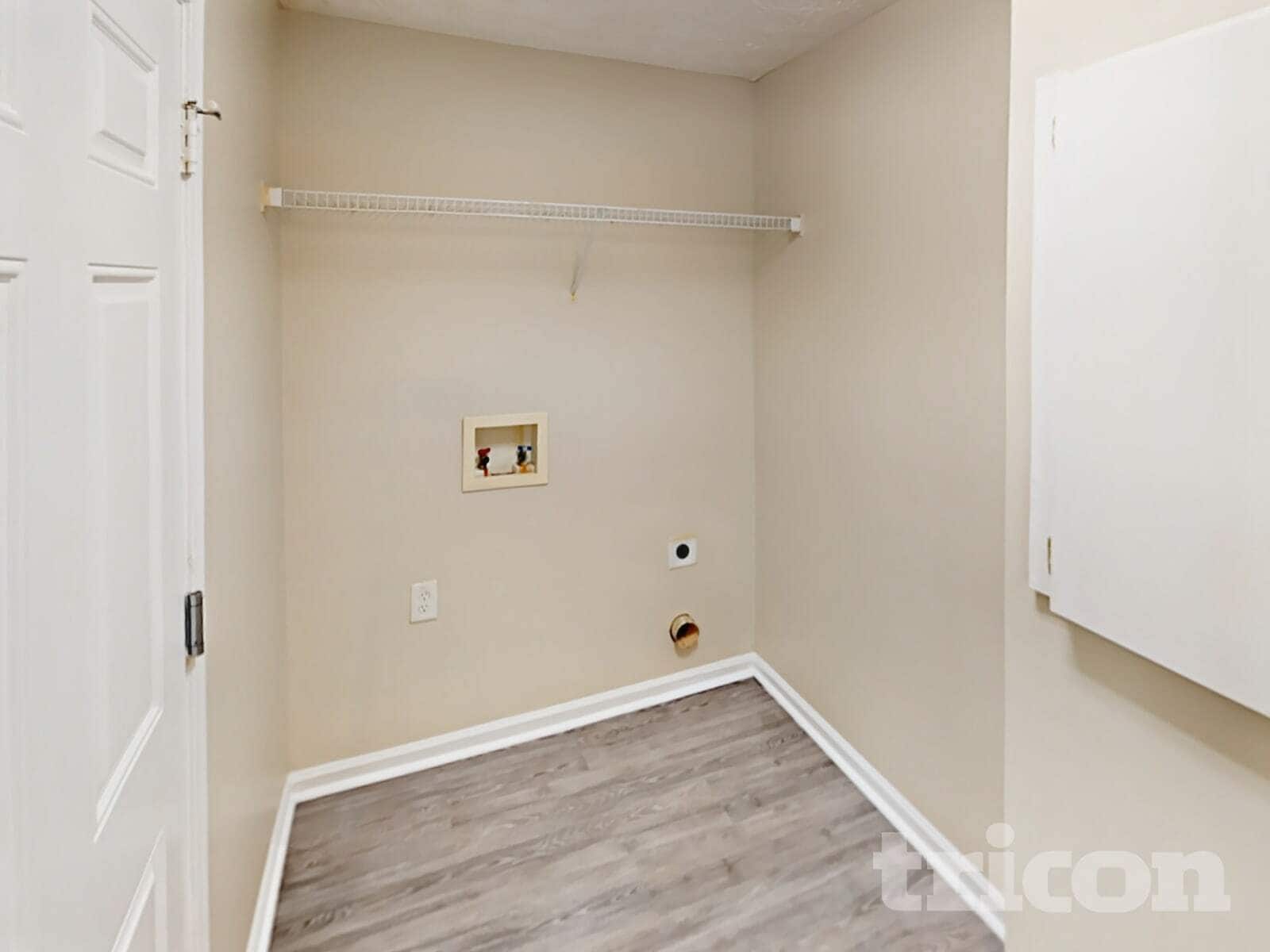 Building Photo - 1047 Wedgewood Ct NE