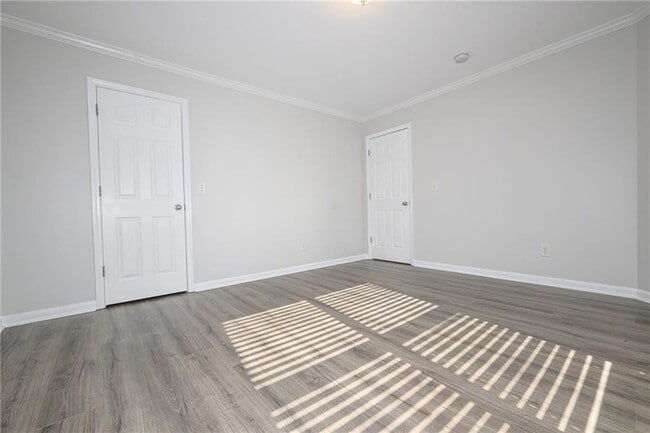 Building Photo - 5955 Weddington Dr