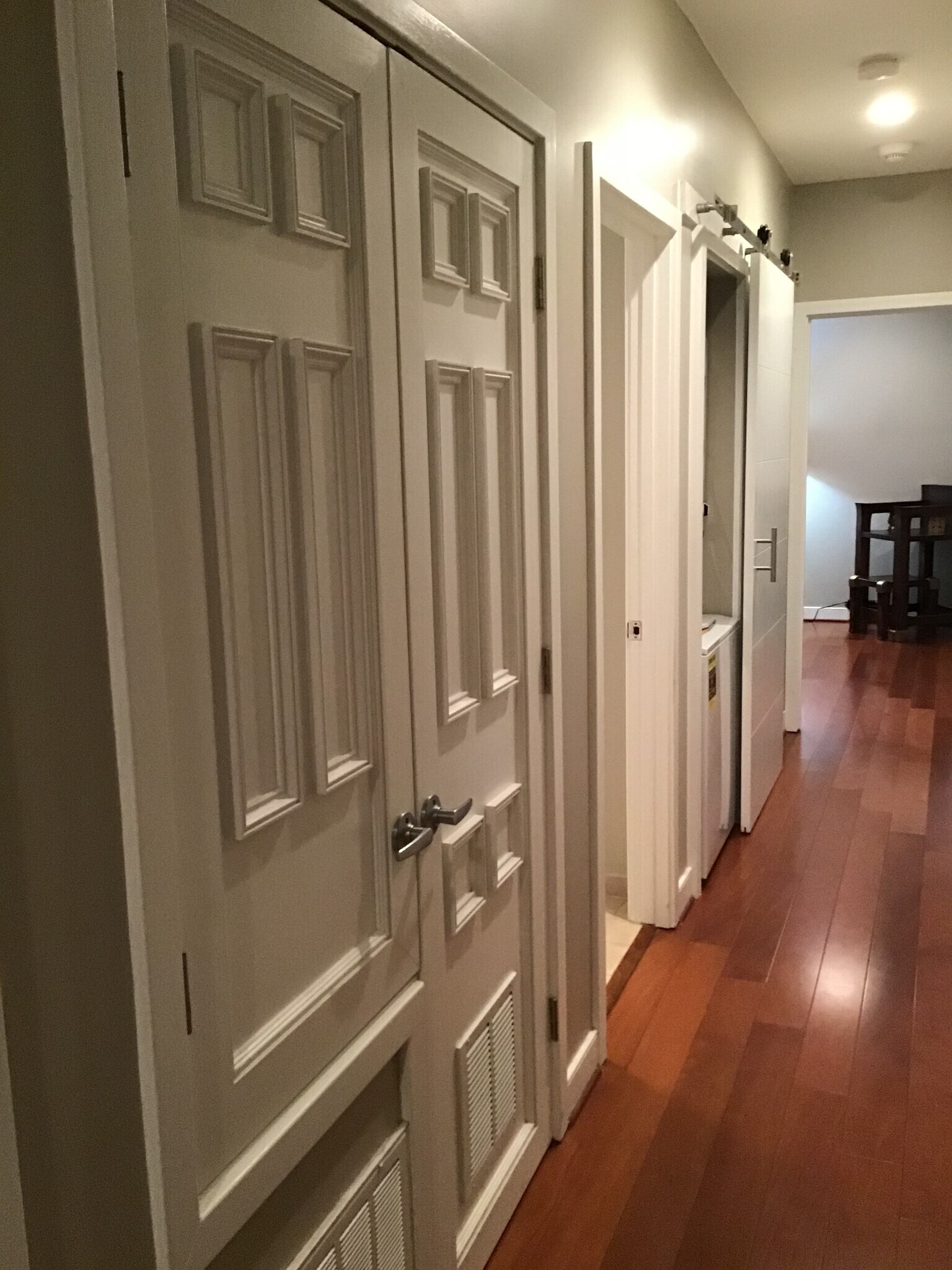 Corridor leading to rear - 1425 5th St NW