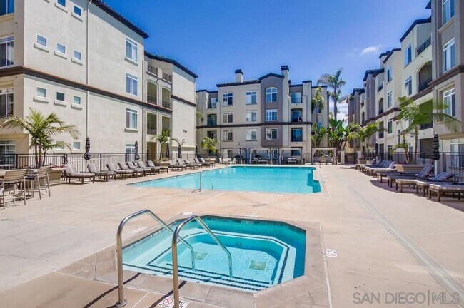 Building Photo - Luxury living in beautiful UTC, Spacious 2...