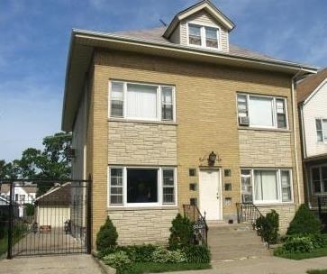 Building Photo - 3530 North Kilbourn Avenue