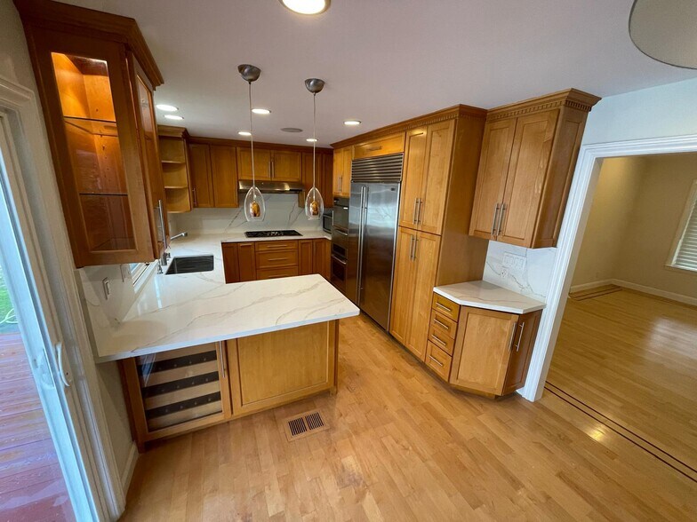 Building Photo - 19775 Sea Gull Ct