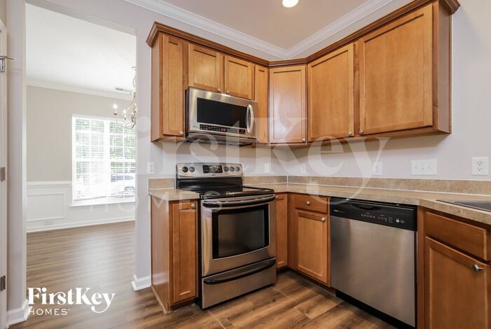 Building Photo - 4242 Glenmore Creek Dr