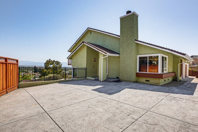 Building Photo - 1253 Hickerson Ct