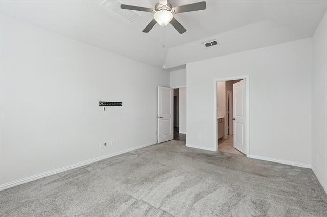 Building Photo - 2115 Clarion Dr