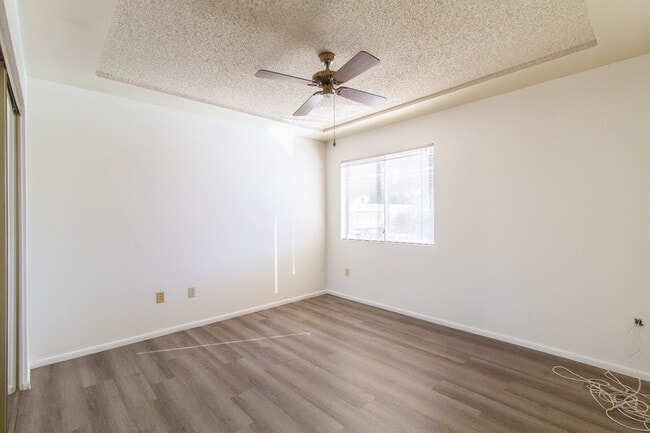 Building Photo - Check Out This Charming 2-Bed Gem with Private Pool