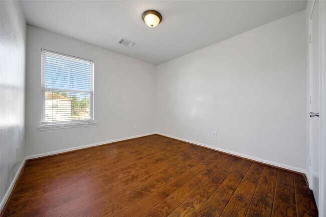 Building Photo - 2635 Skyview Trace Ct