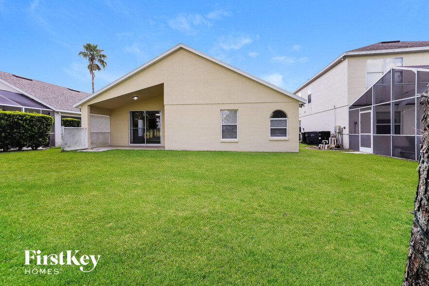 Building Photo - 745 Troon Cir