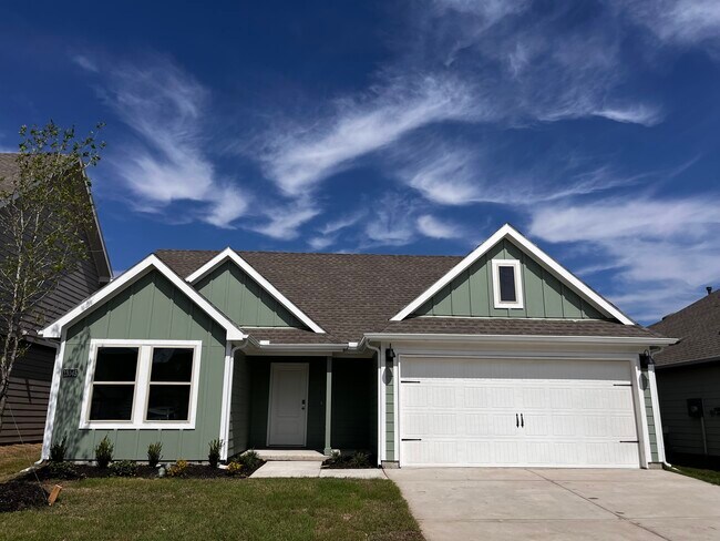 Primary Photo - 13045 Dawson Dr