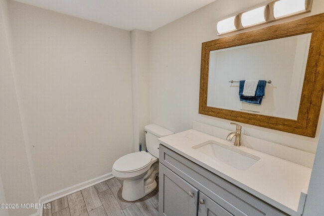 Building Photo - 26 Toms River Rd