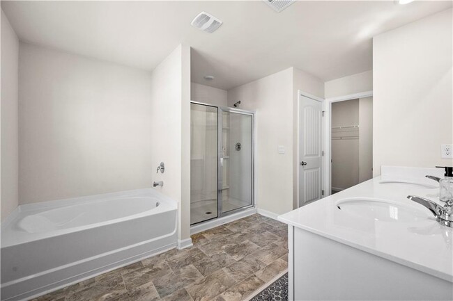 Building Photo - 853 Bentley Dr