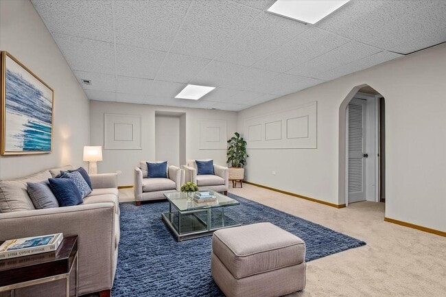 Building Photo - 872 Tylerton Cir