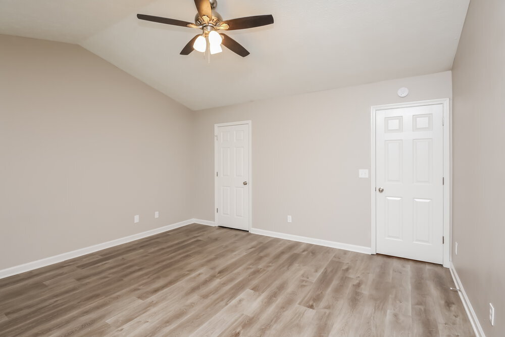 Building Photo - 1384 Luther Way