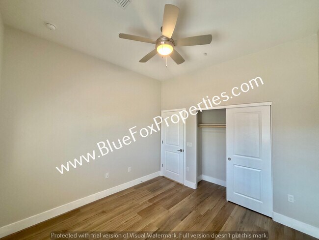 Building Photo - 2036 E River Rd
