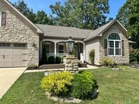 Building Photo - 1052 Arrowhead Dr