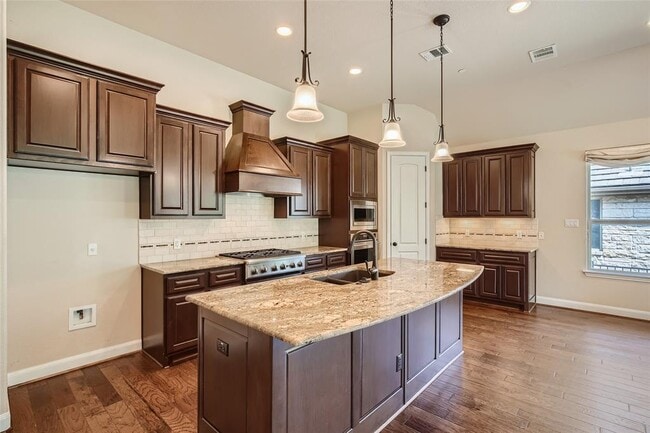 Building Photo - 207 Maxwell Way