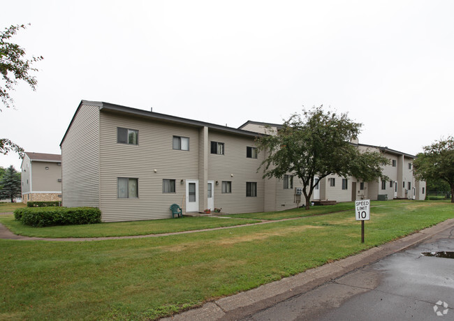 Primary Photo - Sahlman Townhouses West