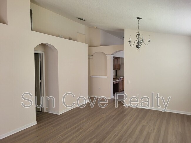 Building Photo - 7607 Mariners Harbour Dr