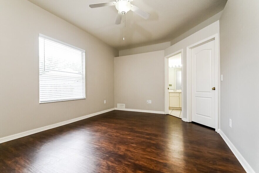 Building Photo - 13208 Cherry Bark Cir