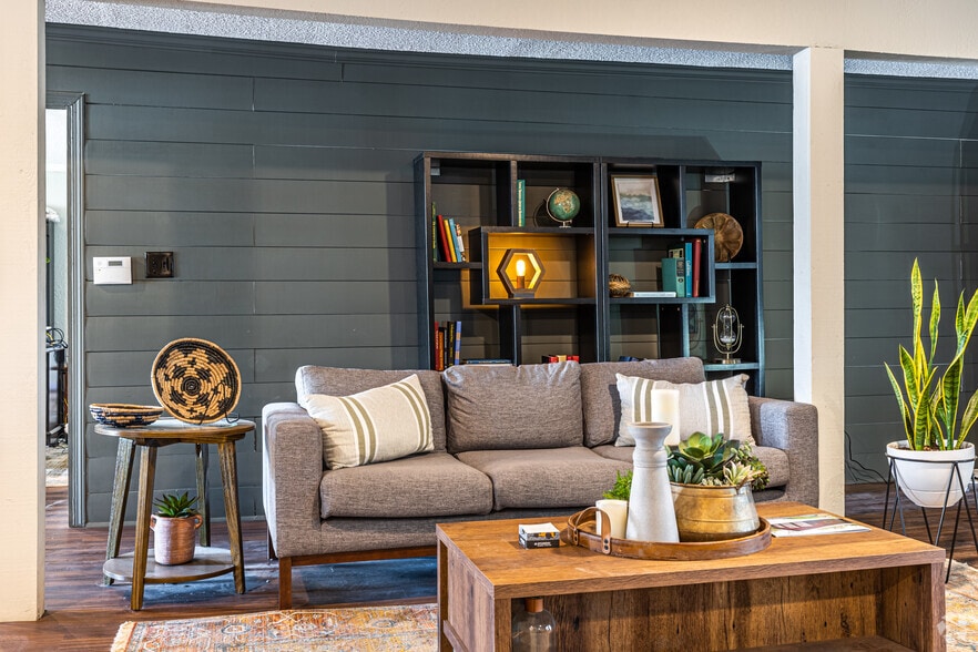 Greenway Apartments 13615 White Ave Grandview MO 64030 Apartment Finder