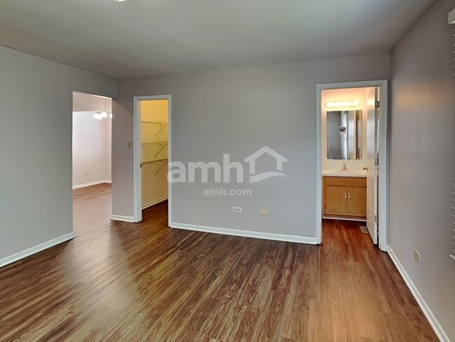 Building Photo - 6605 Goldhaber Ln