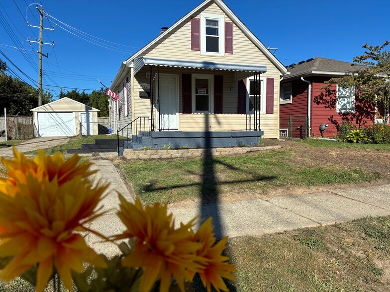 Building Photo - 24231 Lambrecht Ave