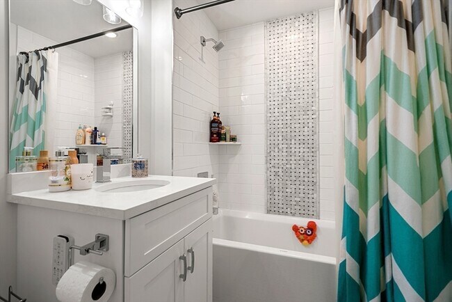 Building Photo - 150 Hancock St