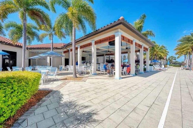 Building Photo - 10820 Tarflower Dr