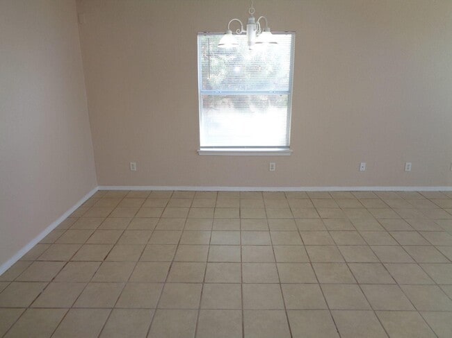 Building Photo - 3096 Tierra Bowles Dr