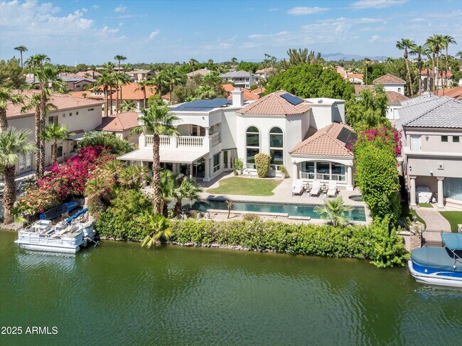 Primary Photo - 1407 E Coral Cove Dr