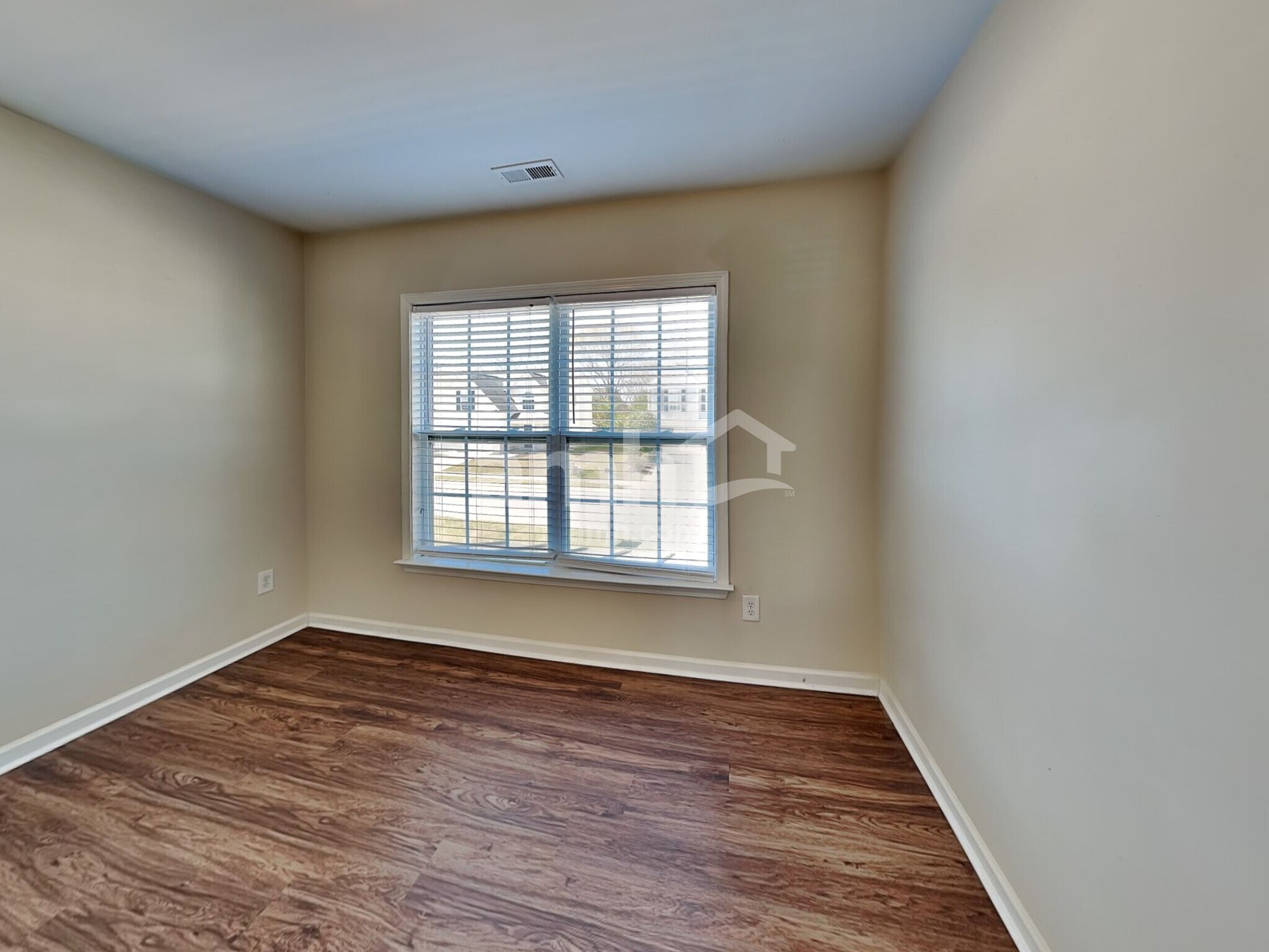 Building Photo - 1419 Infinity Ln