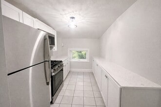 Building Photo - 21 Fayette St