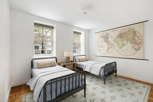 Building Photo - 217 E 31st St