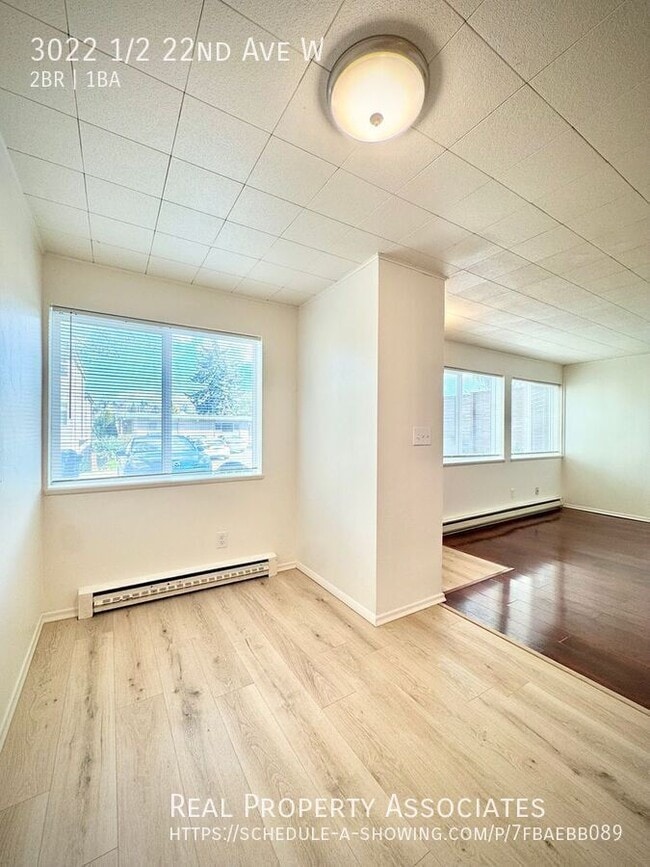 Building Photo - 3022 22nd Ave W