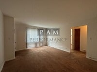 Building Photo - 2155 S 102nd St