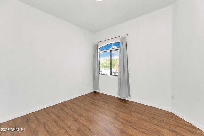 Building Photo - 4533 N 22nd St