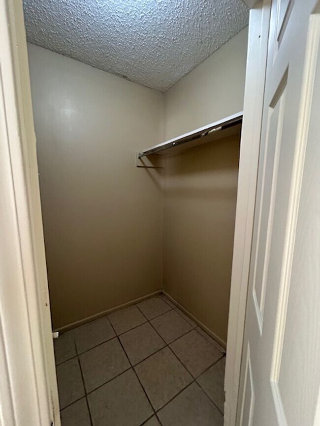Building Photo - 751 Hammond Manor Dr