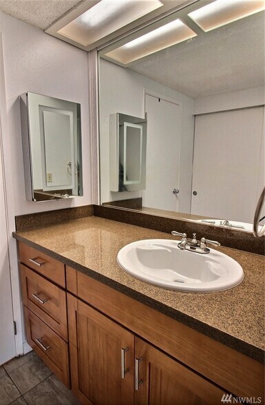 Building Photo - 17534 151st Ave SE