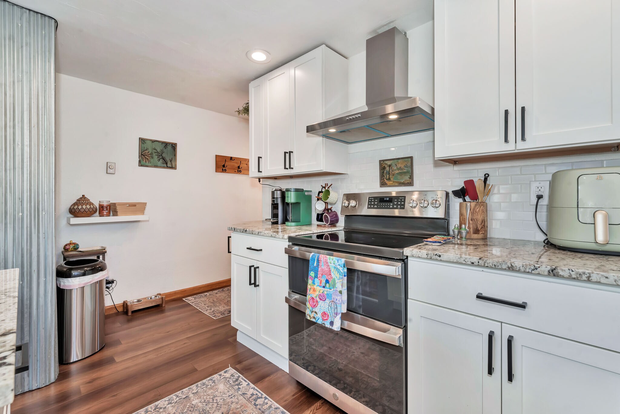 Building Photo - 3025 Columbine Dr