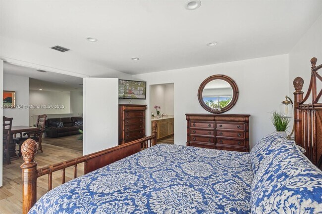 Building Photo - 6300 SW 144th St