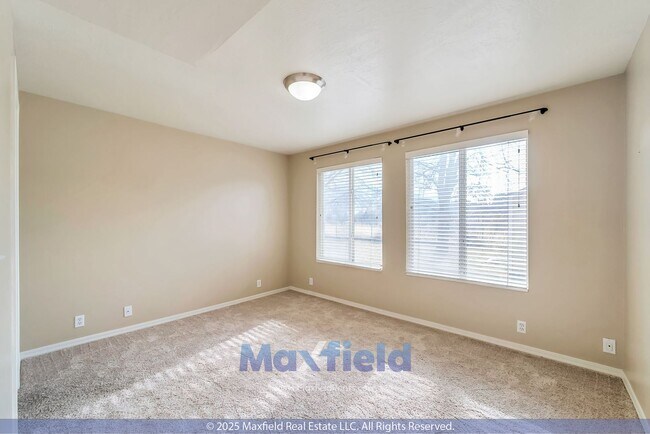 Building Photo - $1000 Off! Stoney Brook Condos Unit #2 - 2BD - 2BTH 1GAR