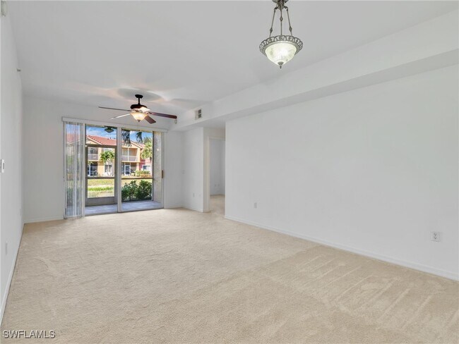 Building Photo - 20241 Estero Gardens Cir