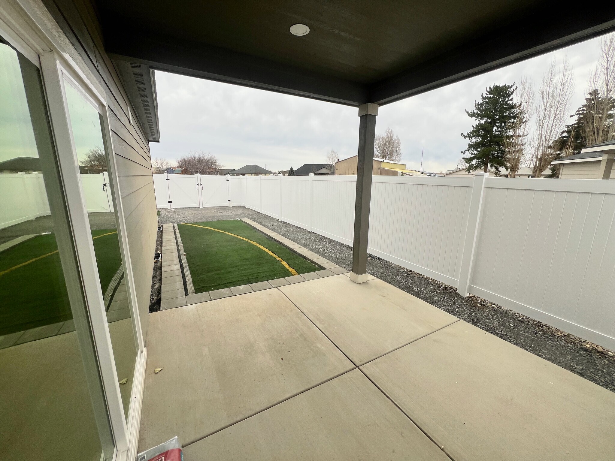 Building Photo - 119 Grant Dr