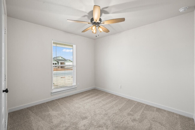 Building Photo - 509 E 23rd St