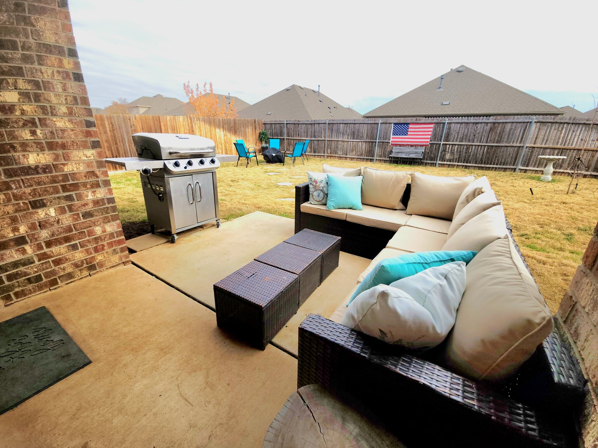 Building Photo - 3012 Denver Ave