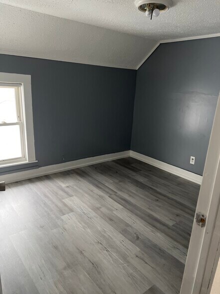 Building Photo - 93 Lebanon St