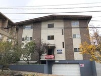 Building Photo - 2 bedroom in Seattle WA 98105