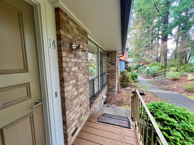 Primary Photo - Westside Condo - Pool & Garage