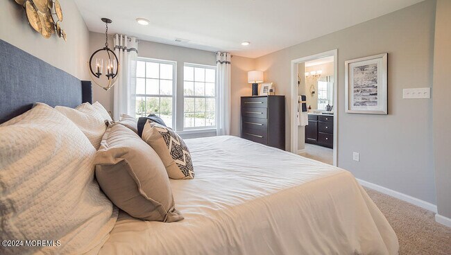 Building Photo - 11 Barnegat Ln