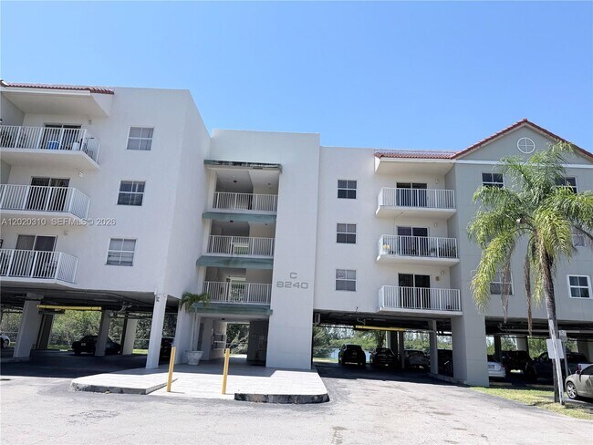 Building Photo - 8240 SW 210th St